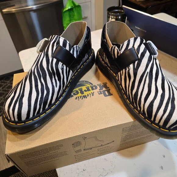 Dr. Martens Jorge II Zebra Print Slingback Mules 31567009 MENS 10 NEW SLIDES - Picture 2 of 8